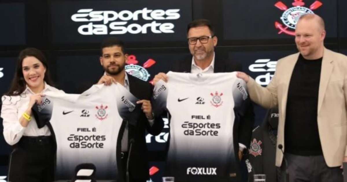 Deputado solicita interrupção de sindicância relacionada a patrocinador do Corinthians.