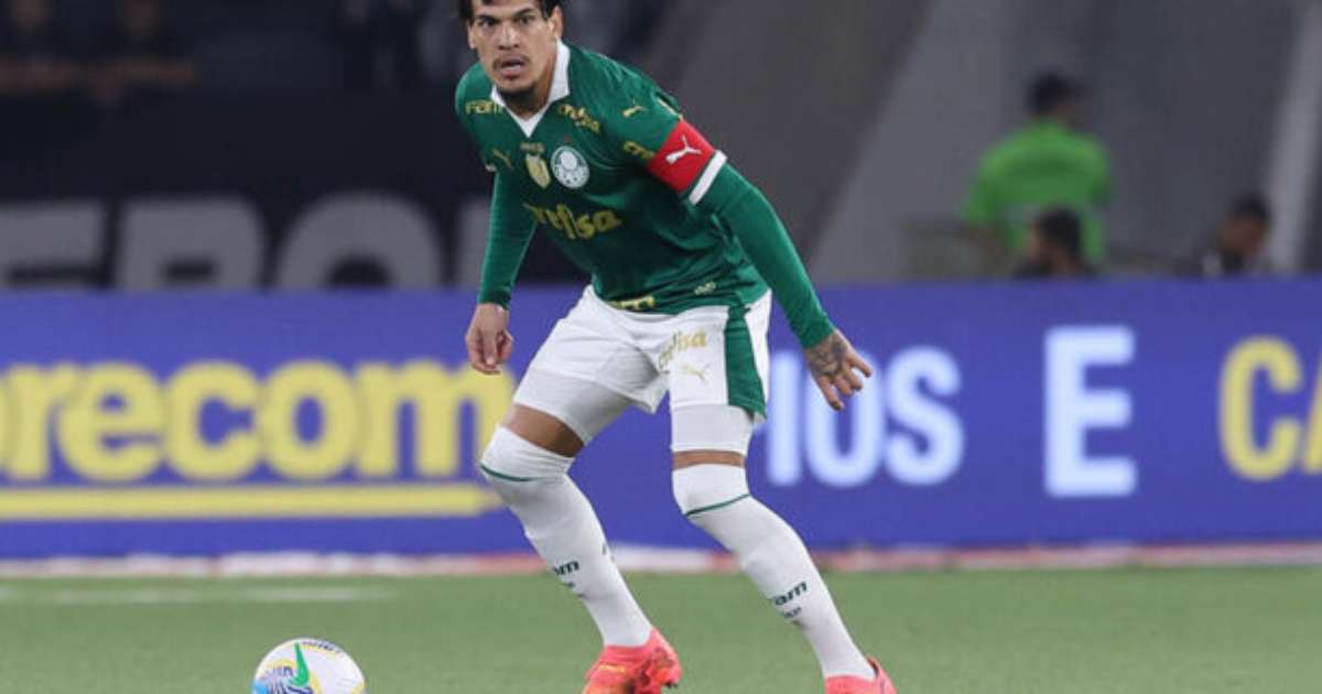 Ineficácia do Palmeiras e críticas à arbitragem por Gustavo Gómez