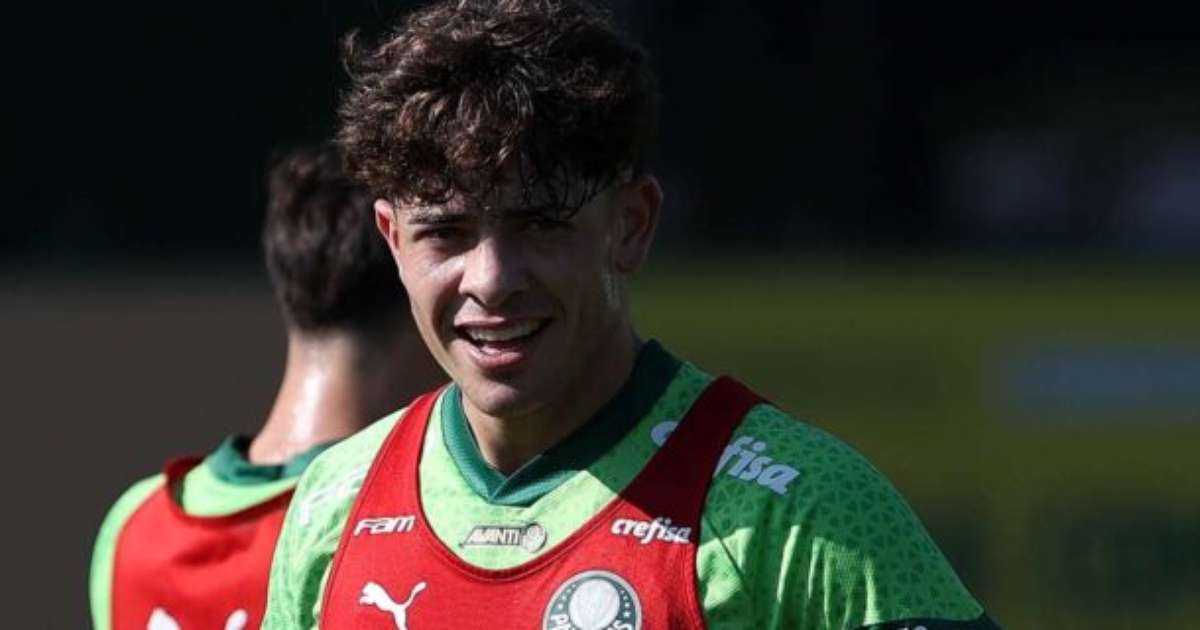 NÃO ENGRENOU! Problema de engate de Giay compromete sequência do Palmeiras no campeonato
