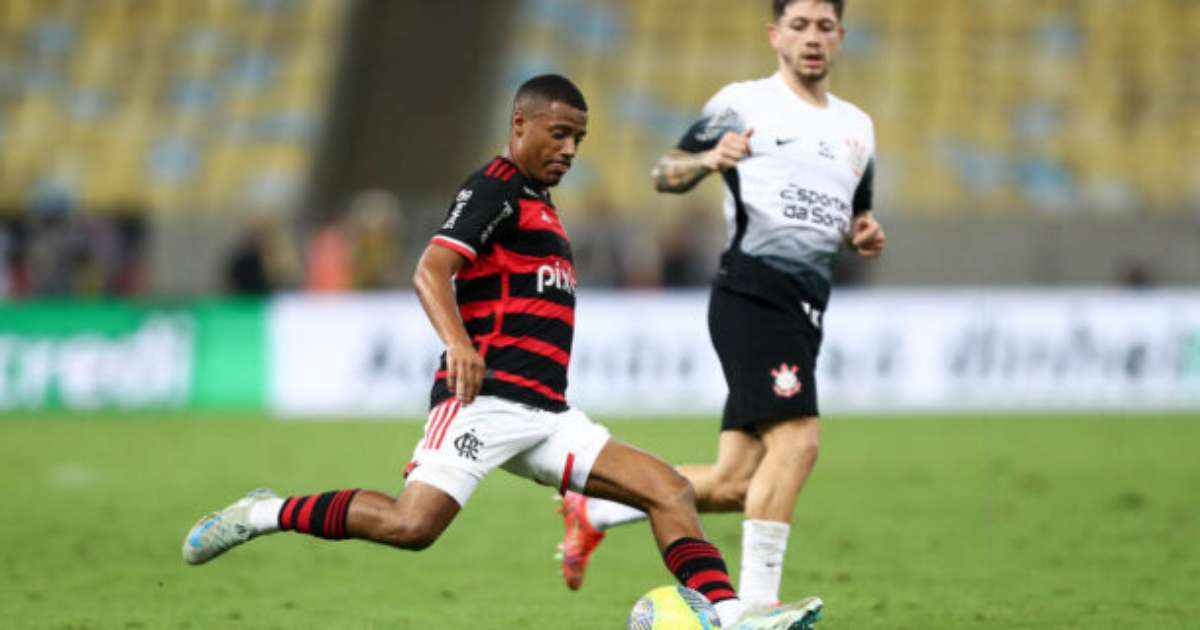 ESCALAÇÃO! De La Cruz titular no confronto contra o Internacional.