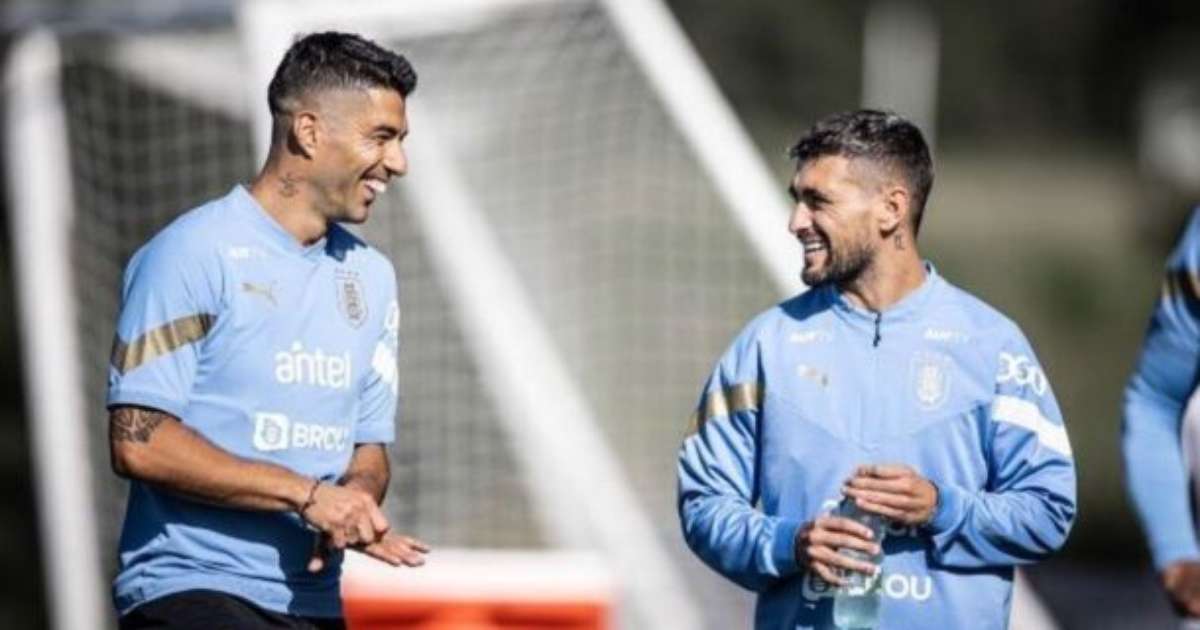 Arrascaeta Seleciona Time Ideal com Estrelas do Flamengo de 2019 e Suárez