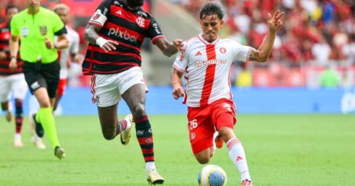 FIM DE JOGO! Flamengo luta, vence e tira Inter da disputa pelo título do Brasileirão