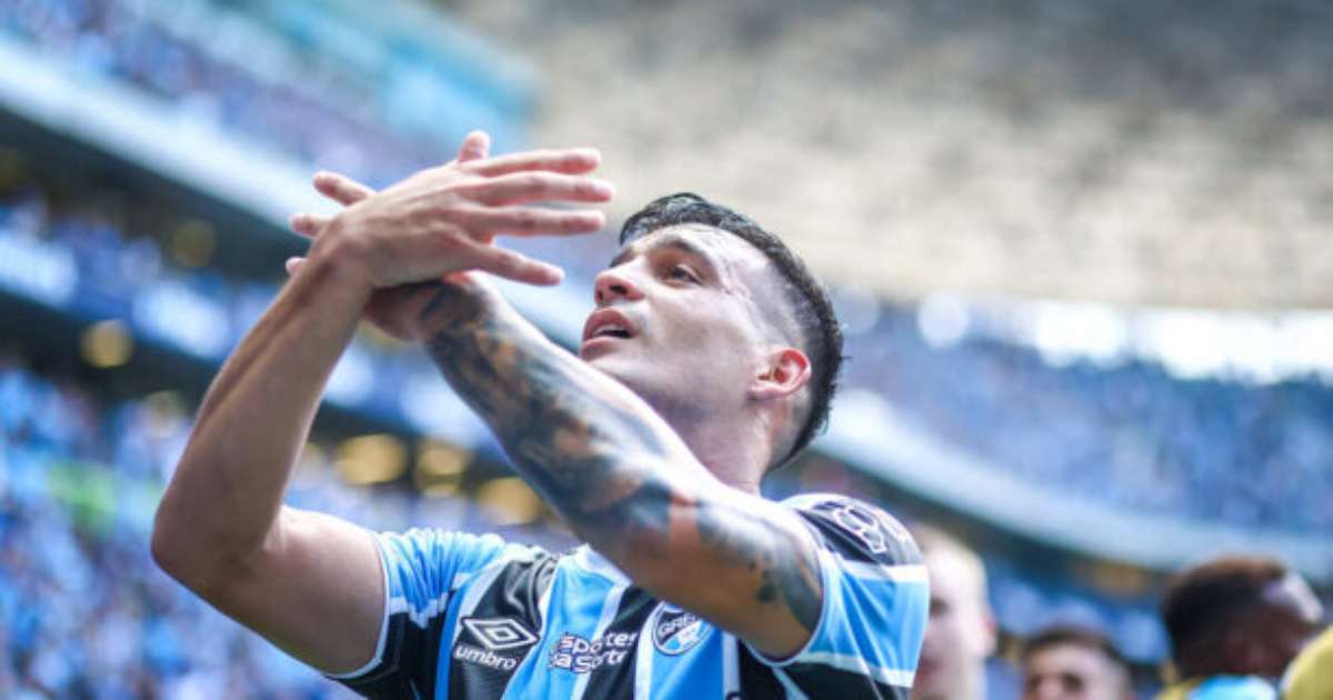 Cristaldo busca consolidação como peça chave no Grêmio.