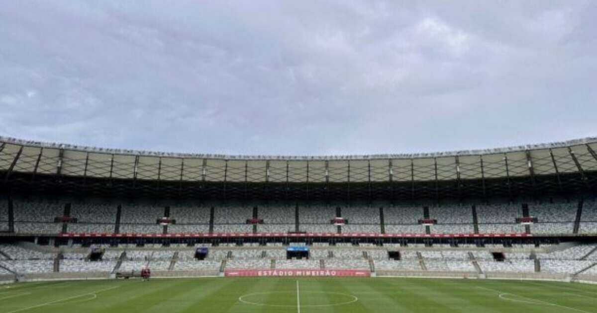 Conmebol punirá Cruzeiro por uso de sinalizadores na Sul-Americana.