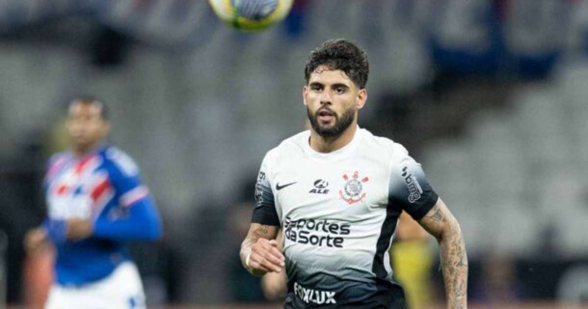 Yuri Alberto é co-artilheiro do Brasil com 30 gols em 2024.