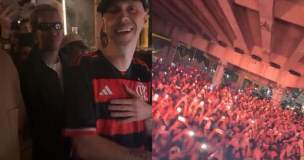Travis Scott exibe DJ usando camisa do Flamengo em Miami.