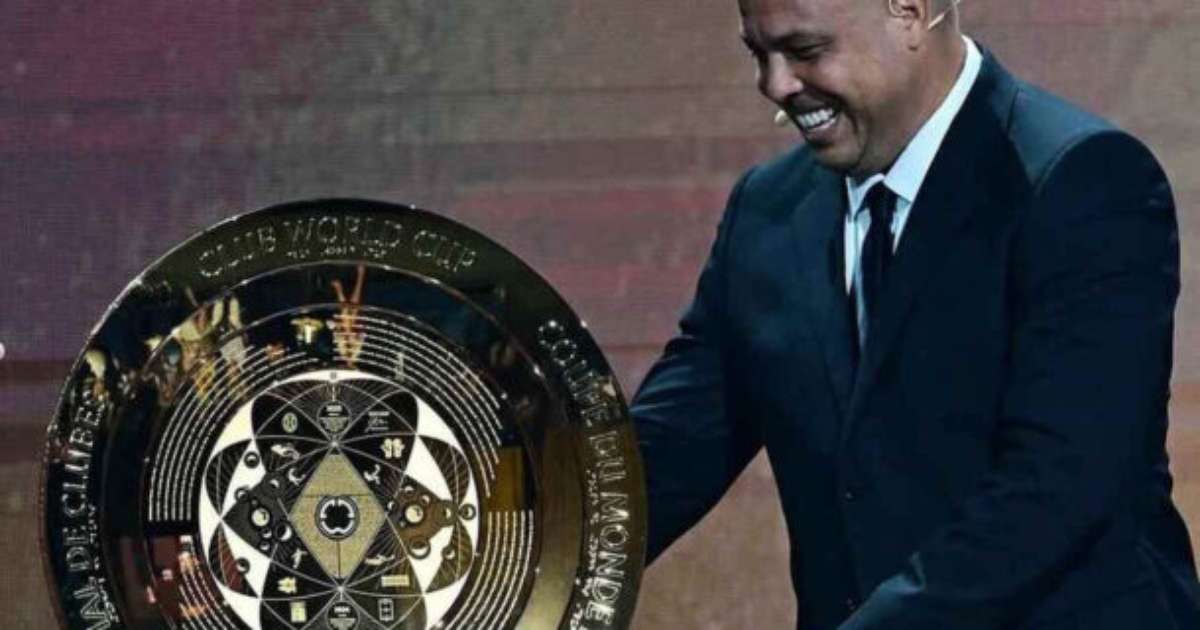 Ronaldo elogia torcida do Corinthians mas enfatiza necessidade de melhorias no clube