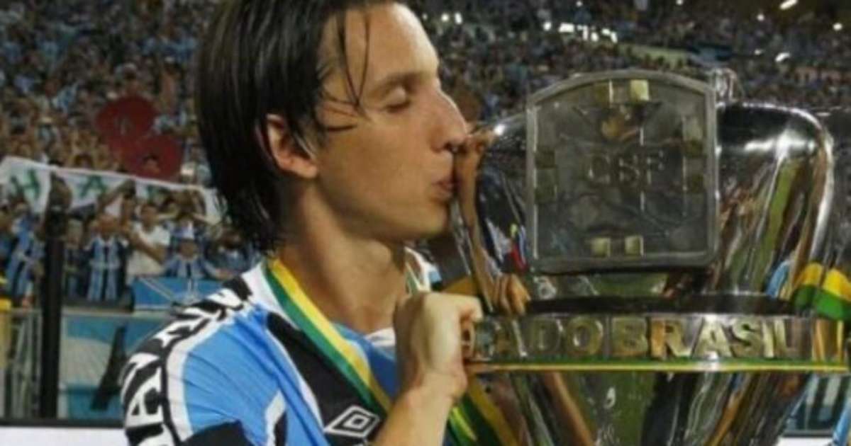 Geromel encerra sua carreira: o legado de um líder do Grêmio