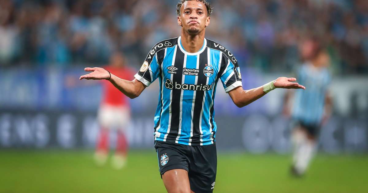 Cascavel cobra o Grêmio por dívida sobre venda de Bitello no futebol.