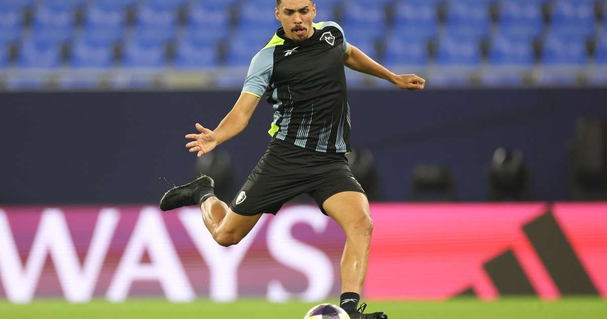 Cruzeiro negocia contratação de meia bicampeão Brasileirão e Libertadores.