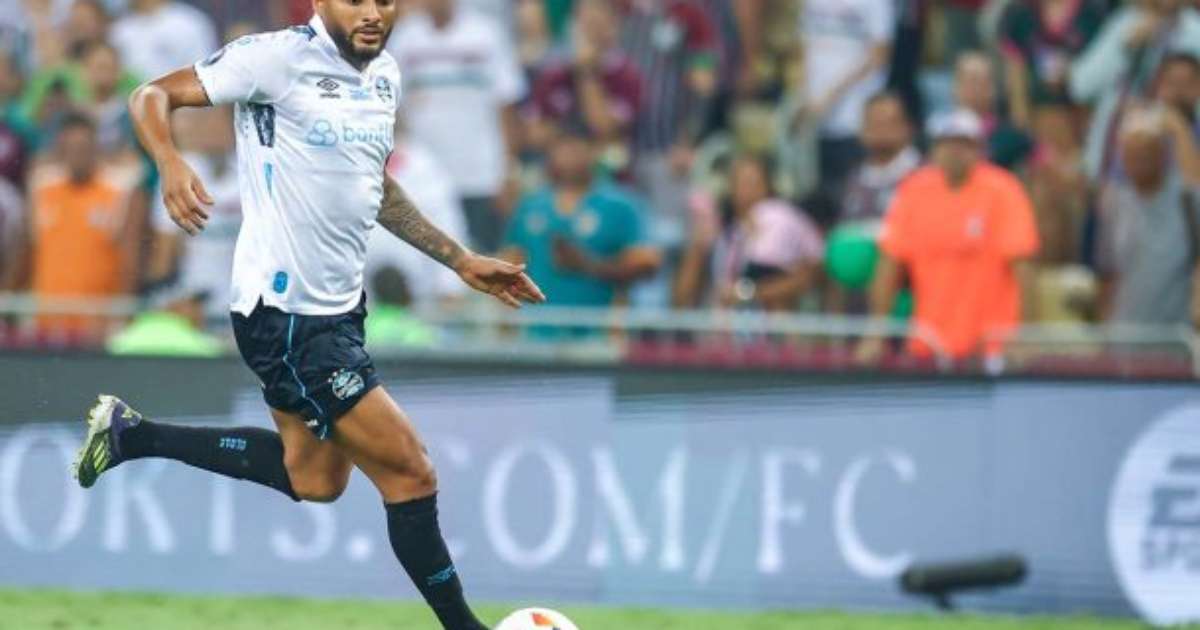 Reinaldo Recebe Sondagens, mas Pretende Permanecer no Grêmio