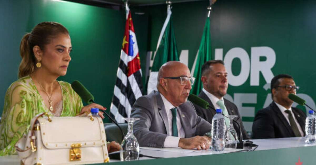 Leila inicia segundo mandato e se compromete com o clube.