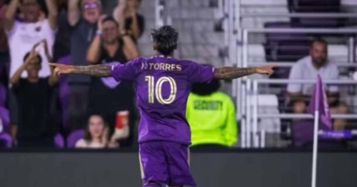 Facundo Torres realiza exames no Palmeiras antes de assinatura de contrato