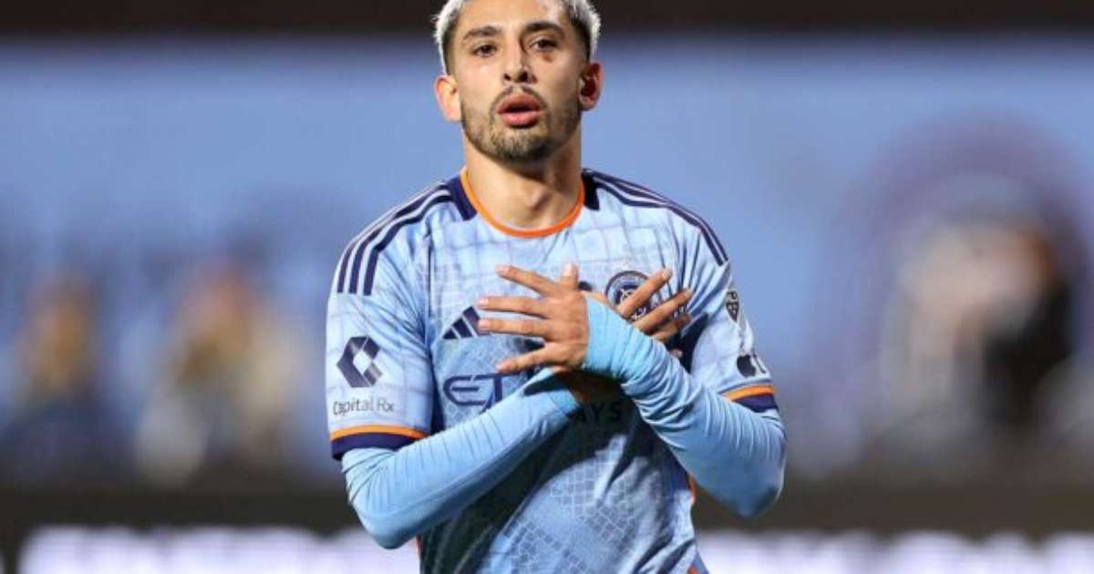 Santiago Rodríguez avalia interesse do Cruzeiro no mercado de transferências