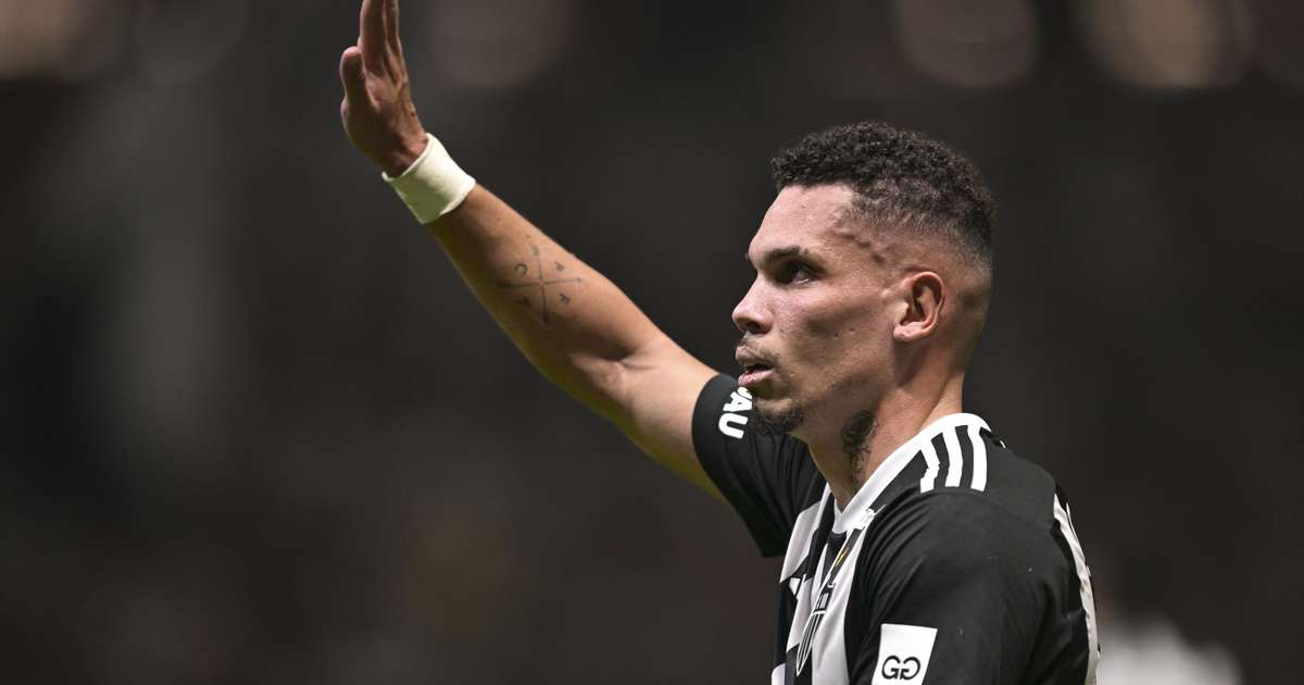 Mercado da bola do Palmeiras para 2025: chegadas e saídas de jogadores importantes.