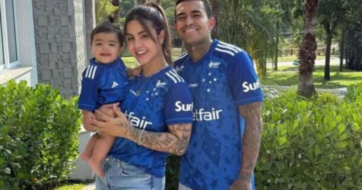 Dudu e Família Celebram o Natal com a Camisa do Cruzeiro