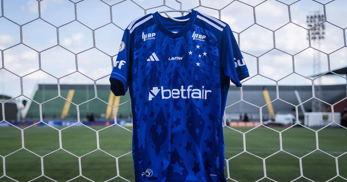 REFORÇOS NO NATAL?! Cruzeiro agita mercado de transferências no período natalino