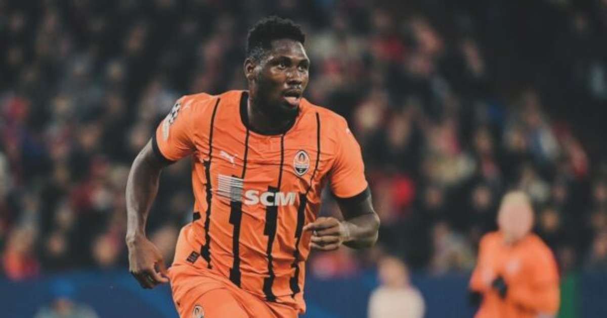 Flamengo negocia contratação de atacante da Burkina Faso para reforçar equipe.