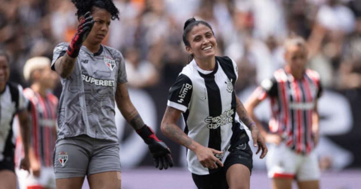 Corinthians anuncia saída de nove jogadoras do elenco feminino.