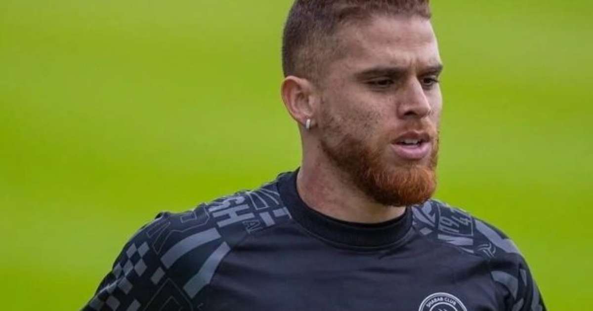 Grêmio encaminha contratação de volante Cuéllar para reforçar elenco na temporada.