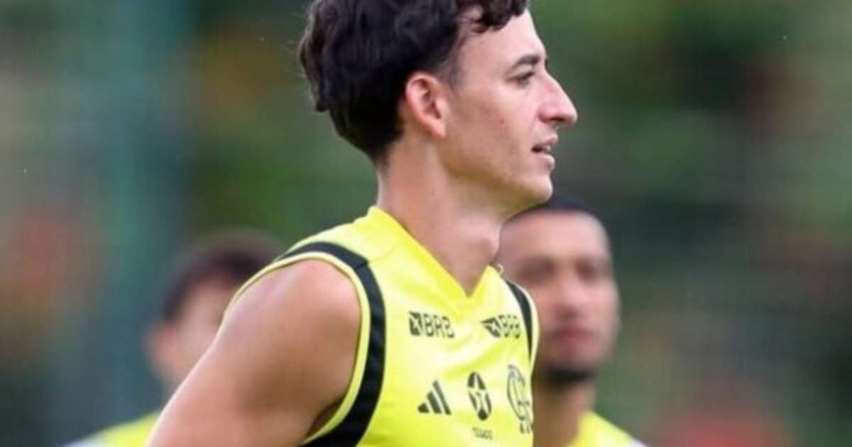 Flamengo define zagueiro para pré-temporada nos EUA com ausência de Fabrício Bruno.