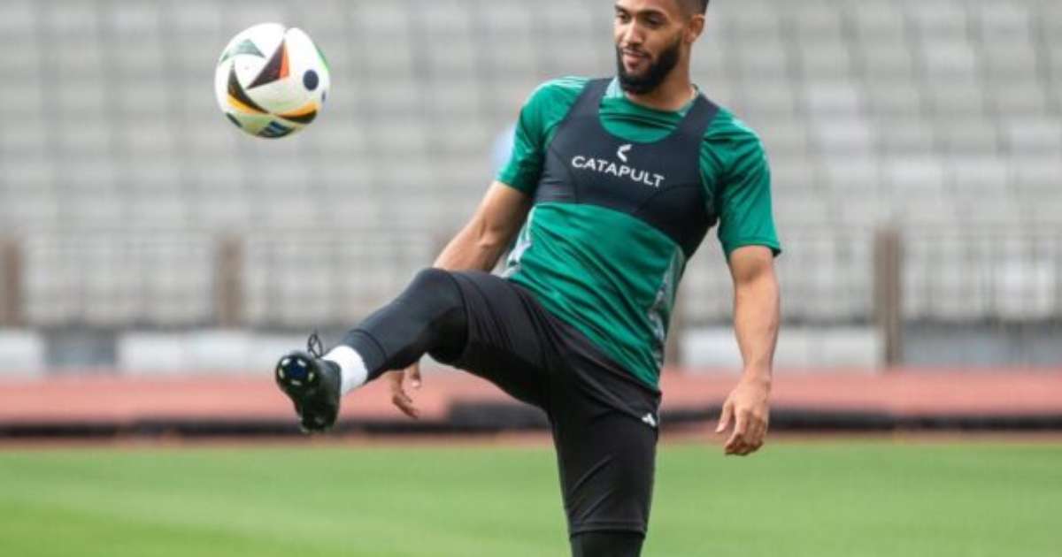 FLAMENGO ACERTA COM NOVO ATACANTE! Reforço chega para assumir a responsabilidade no ataque!