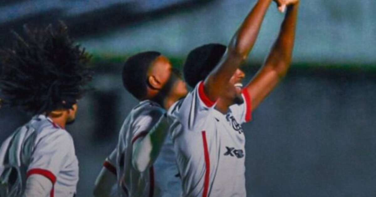 Flamengo vence São Bernardo e avança na Copa São Paulo.