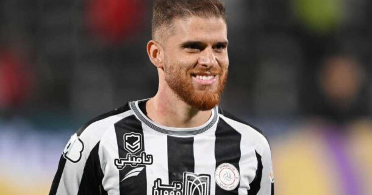 Expectativas do Grêmio com a chegada de Cuéllar: plano para reforçar equipe titular