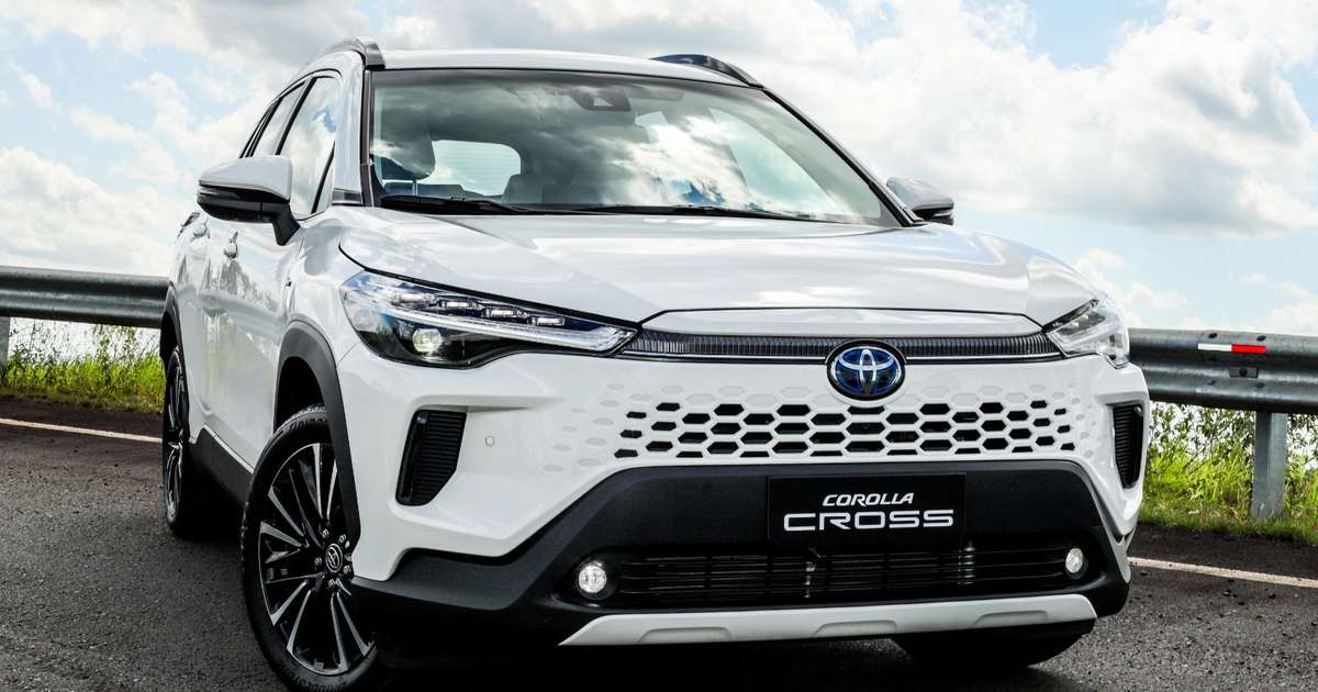 Toyota só deve voltar a produzir Corolla e Corolla Cross no Brasil em 2026