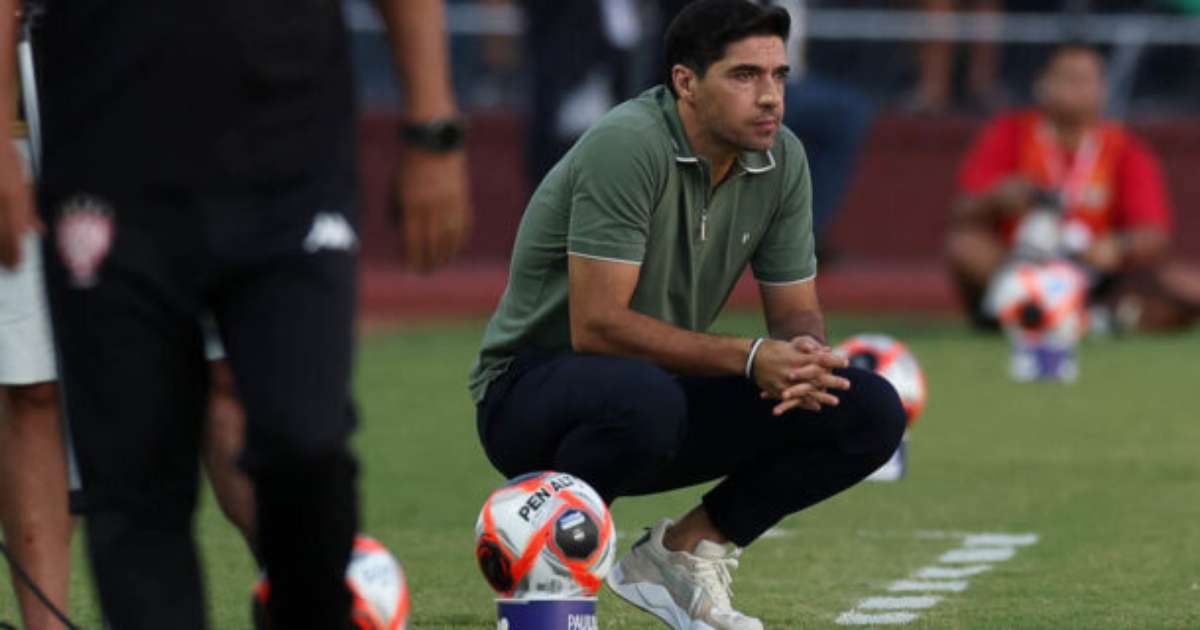 Abel incentiva garotos da base a serem audazes e corajosos