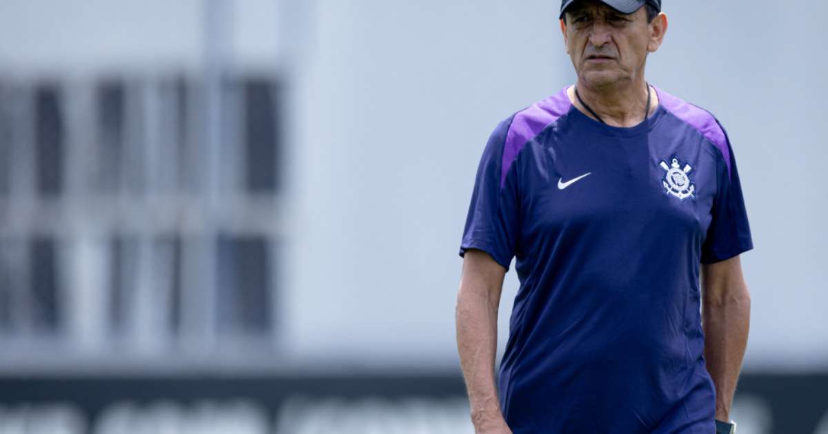 Corinthians inicia preparação para confronto com o Água Santa