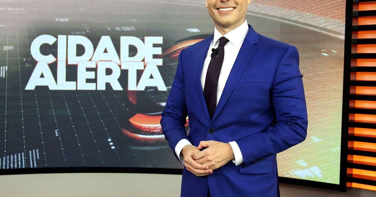 Luiz Bacci volta à TV em fevereiro no SBT