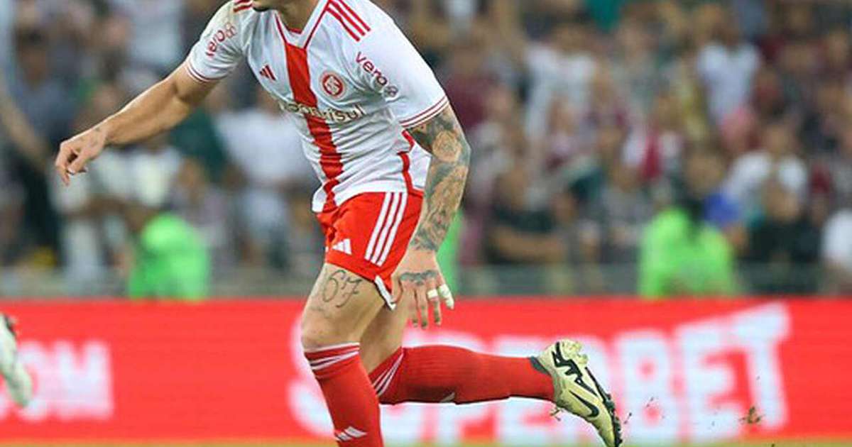 Lateral do Inter sofre lesão grave no joelho