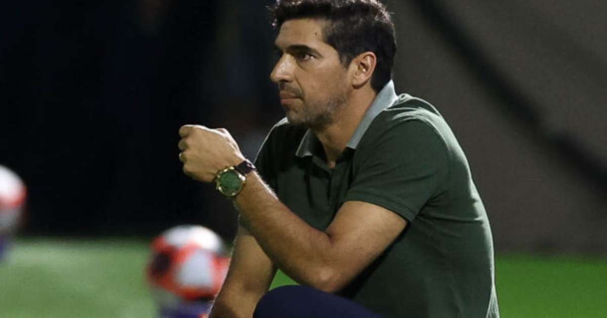Abel Ferreira anuncia saída do Palmeiras após último ano no Brasil.