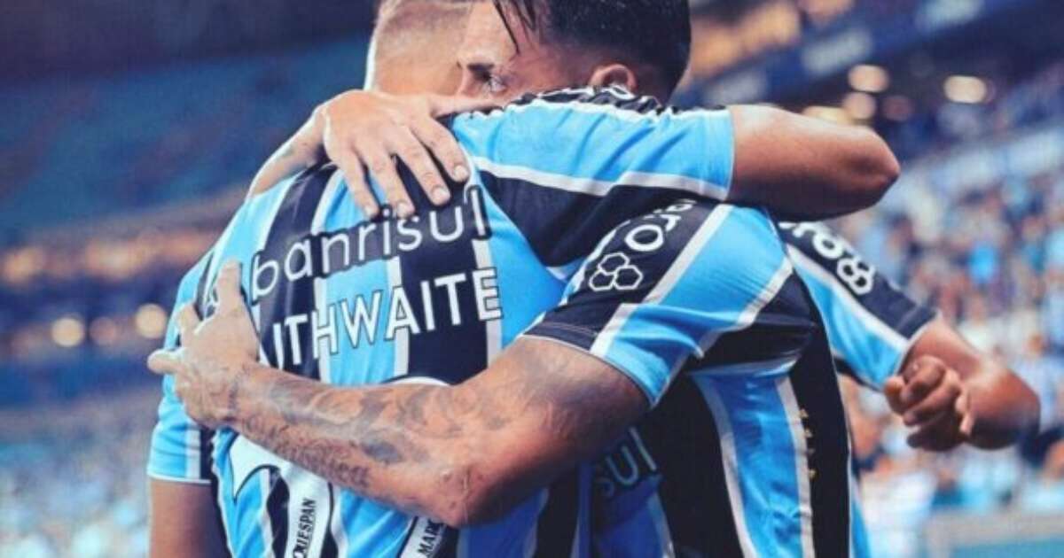 Grêmio mostra superioridade e goleia Caxias na estreia de Quinteros na Arena.