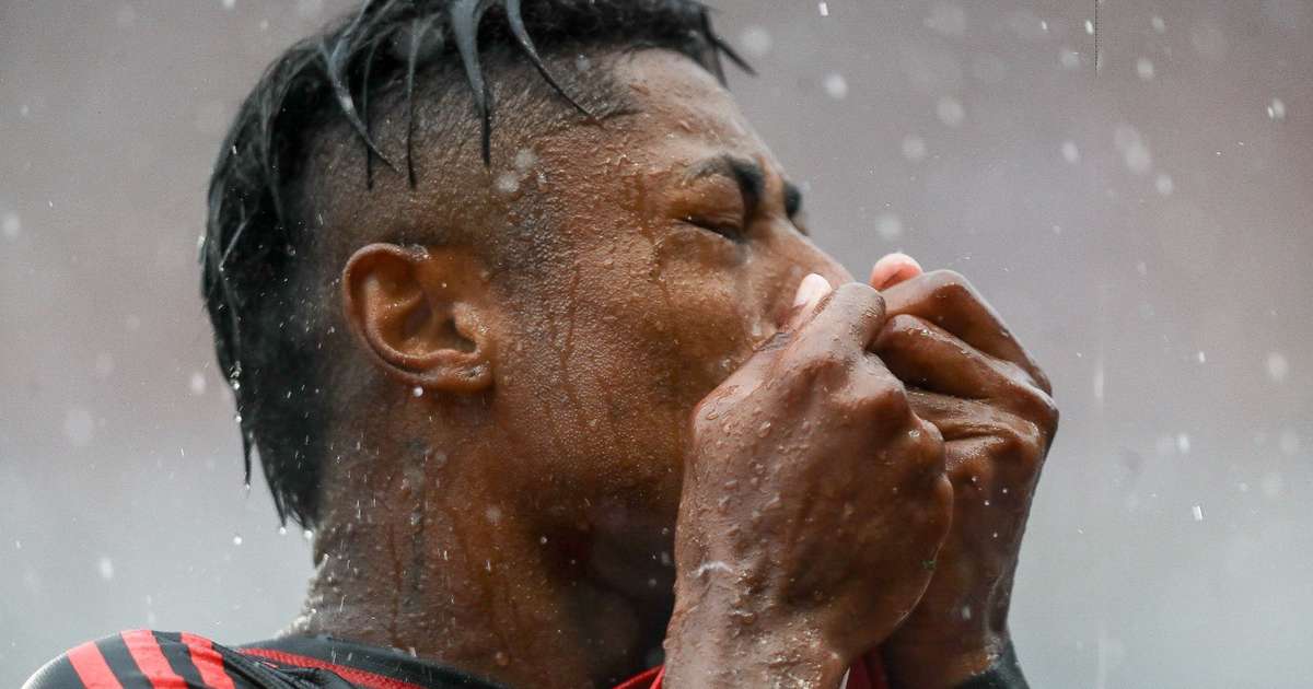 Destaque de Bruno Henrique em Vitória Dominante do Flamengo; avaliação das atuações.