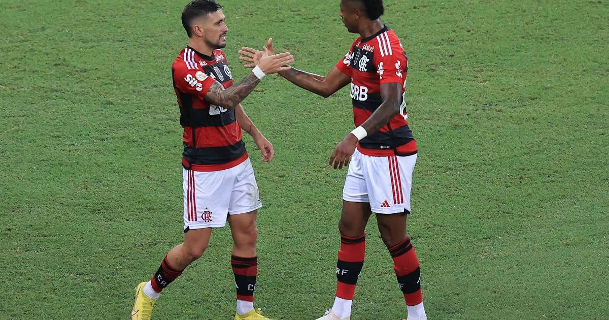 bruno henrique e arrascaeta quebram recorde de títulos no flamengo: contratados para brilhar