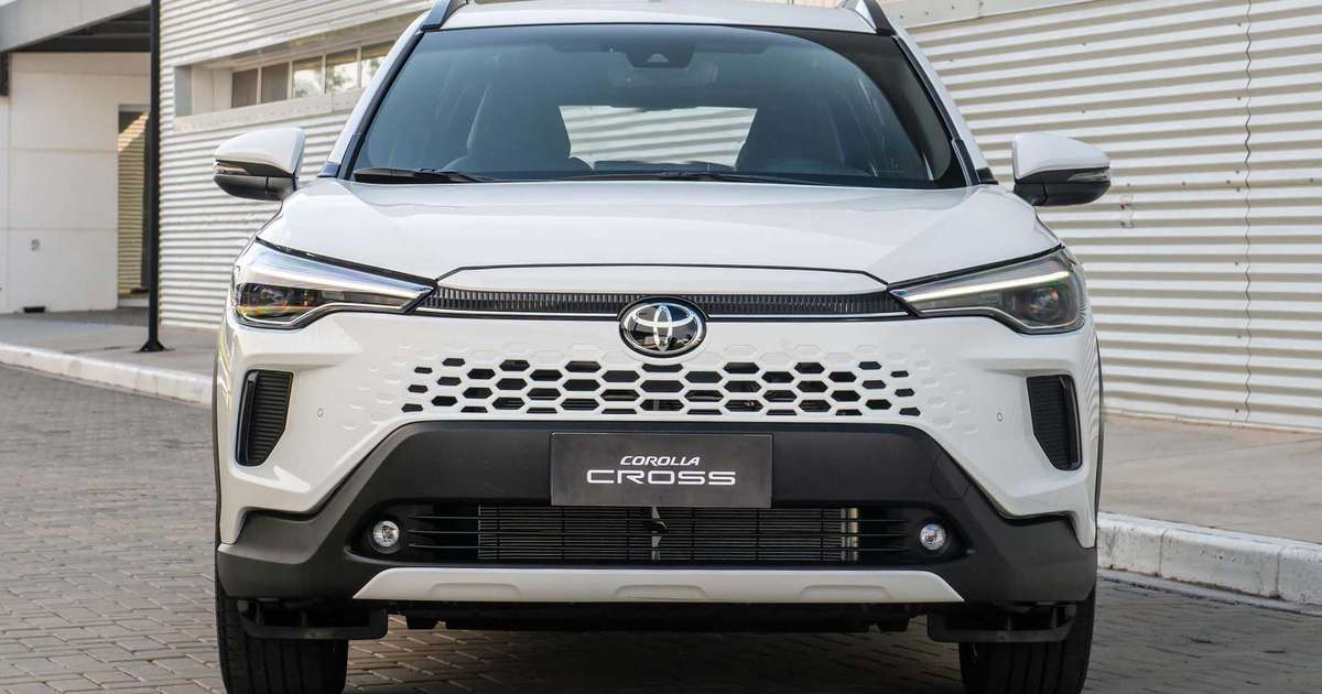 Toyota relança Corolla Cross XR 2025 para PCD com isenção de IPI e bônus de 18%