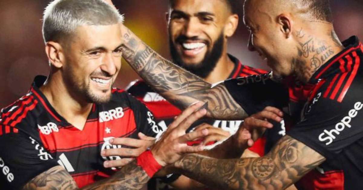 Flamengo atropela Portuguesa-RJ com destaque para Arrascaeta no Campeonato Carioca.