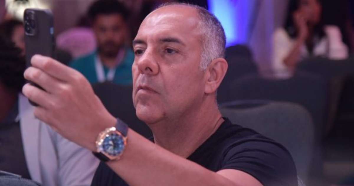Ex-atleta do Flamengo, Braz participa do sorteio da Copa do Brasil pela Série B.