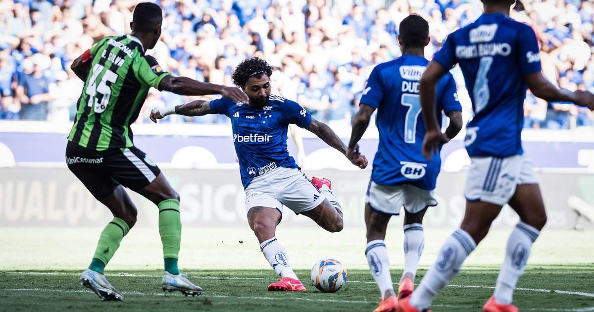 Cruzeiro enfrenta desafio de quebrar jejum de 5 anos no Mineiro.