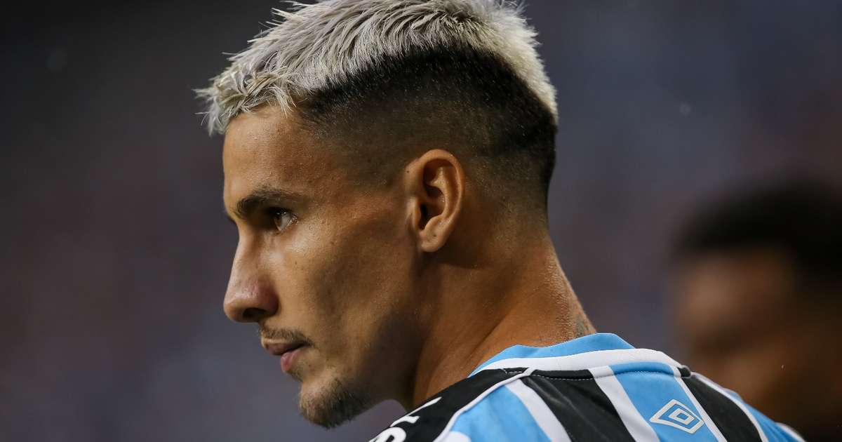 Grêmio deve acionar a CBF por atraso nos pagamentos do São Paulo.