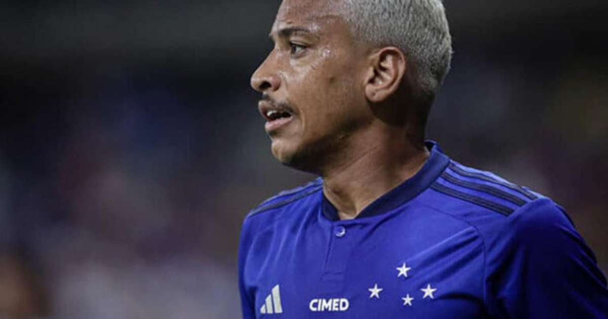 Matheus Pereira permanece no Cruzeiro após não fechar acordo com Zenit.
