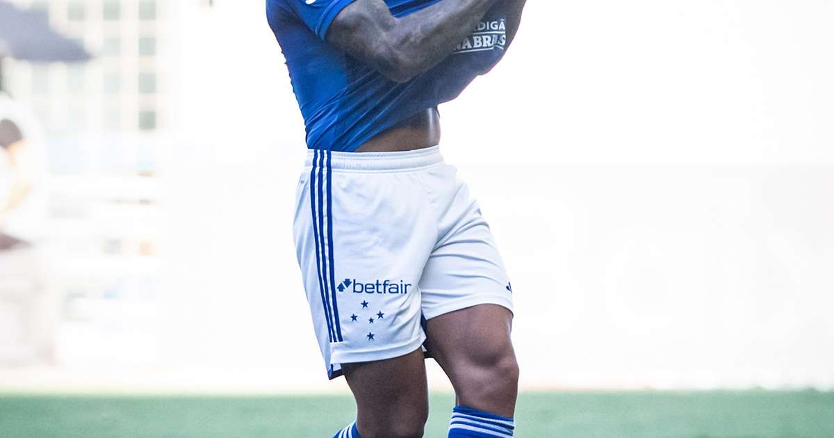 Romero pede desculpas à torcida do Cruzeiro após eliminação no campeonato.