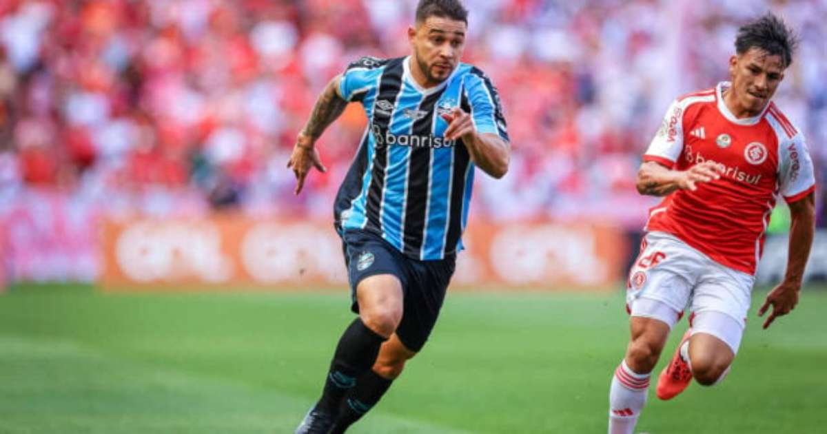 João Pedro revela sacrifício para defender Grêmio na semifinal estadual.