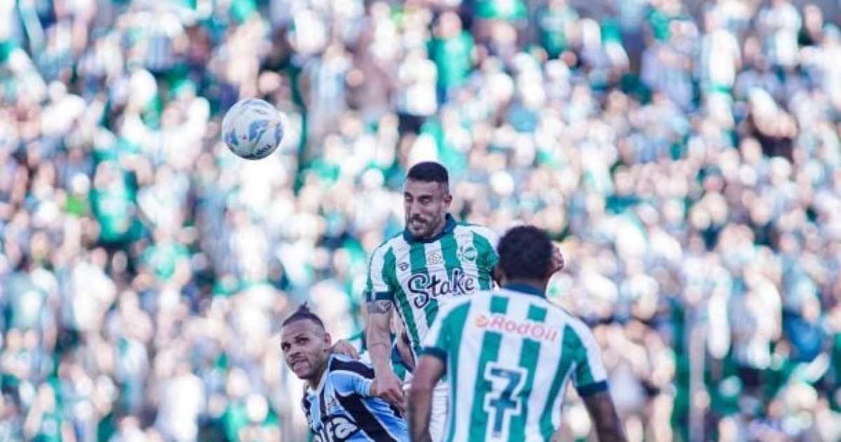 Grêmio conquista vaga na final do Gauchão após vitória nos pênaltis.