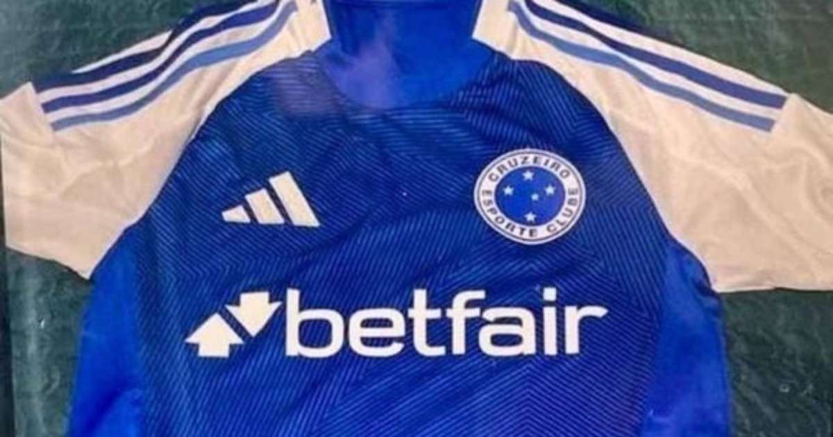 Cruzeiro lança nova camisa em estreia de final feminina.