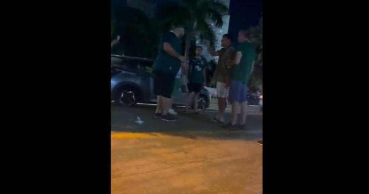 SE ENVOLVEU EM POLÊMICA! Jogador do cabuloso se envolve em confusão com torcida inusitada