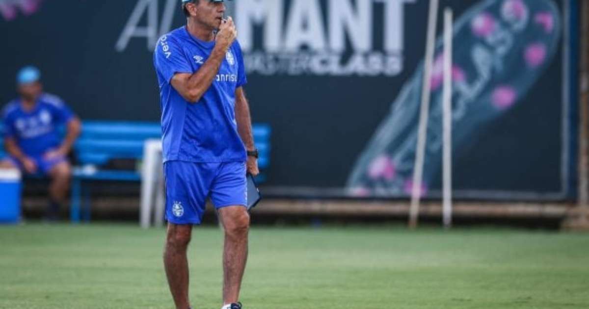 Quinteros aposta no time titular do Grêmio para enfrentar o Athletic na Copa do Brasil