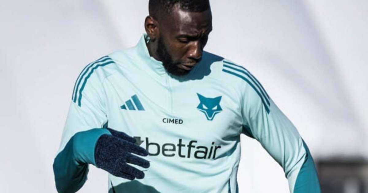 Bolasie desfalca Cruzeiro em confronto contra Botafogo de última hora